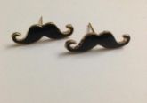 Brinco Bigode